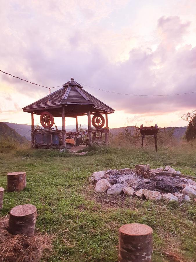 Log Cabin Uvac Nova Varoš Exterior foto